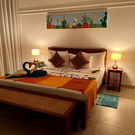 Khomba Lodge 坦加拉 外观 照片