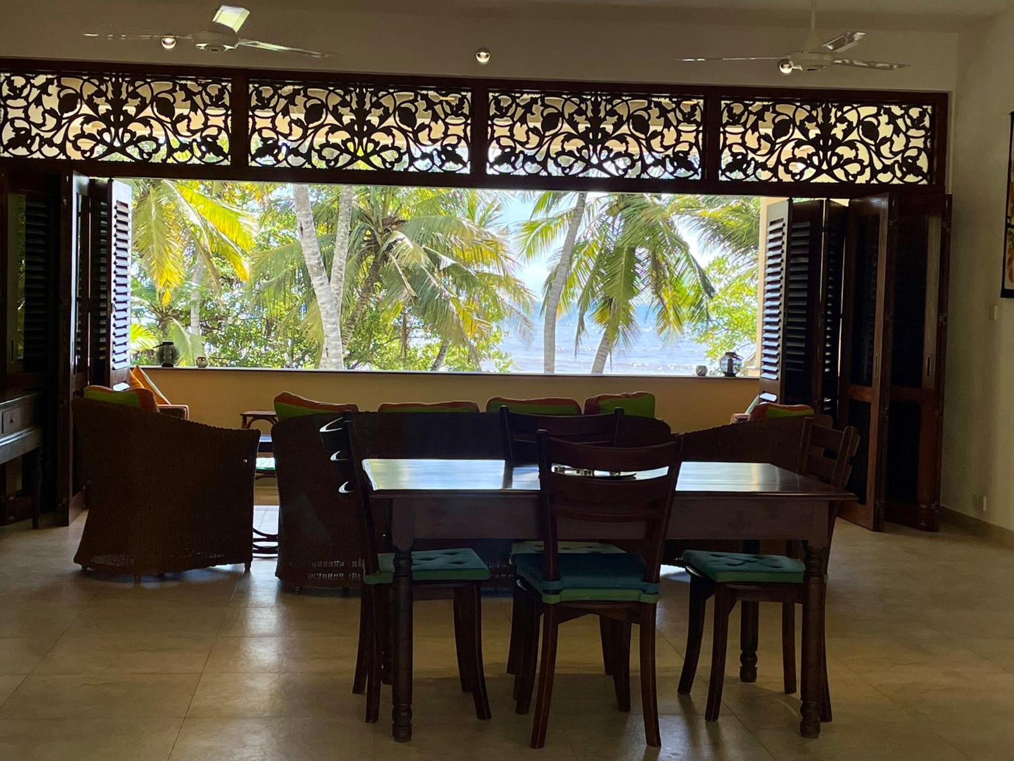 Khomba Lodge 坦加拉 外观 照片