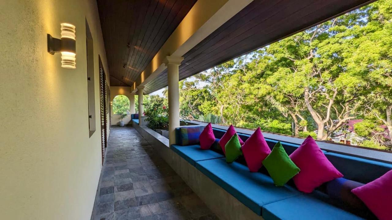 Khomba Lodge 坦加拉 外观 照片