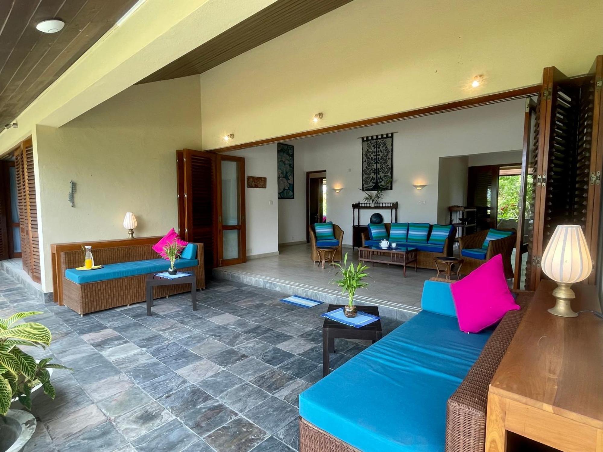 Khomba Lodge 坦加拉 外观 照片